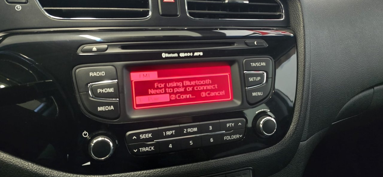 Kia cee'd_sw 1.6 GDI Manual, 135hp, 2013