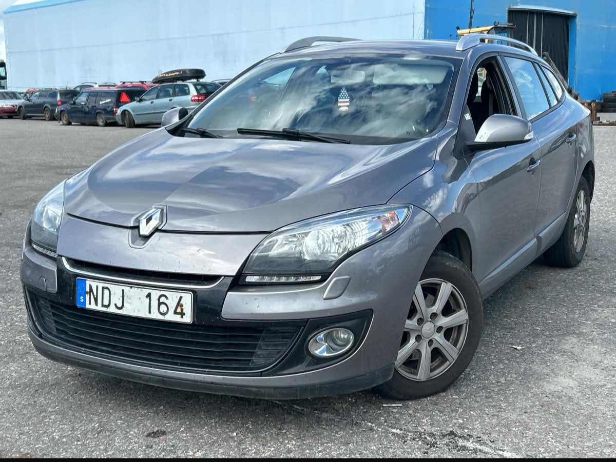 Renault Mégane Grandtour 1.5 dCi Manual, 90hp, 2013