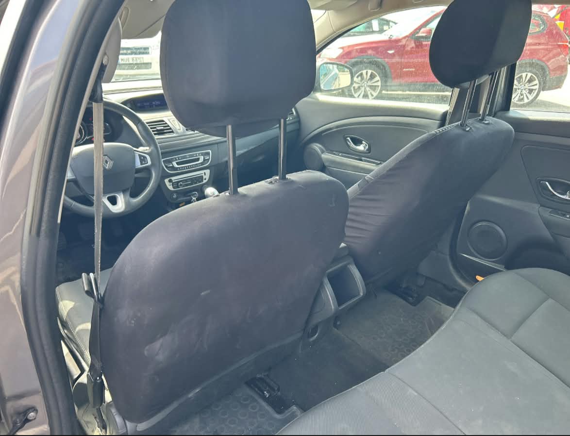 Renault Mégane Grandtour 1.5 dCi Manual, 90hp, 2013