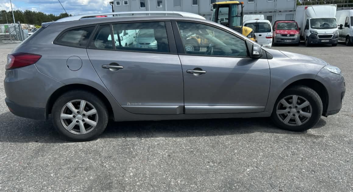 Renault Mégane Grandtour 1.5 dCi Manual, 90hp, 2013