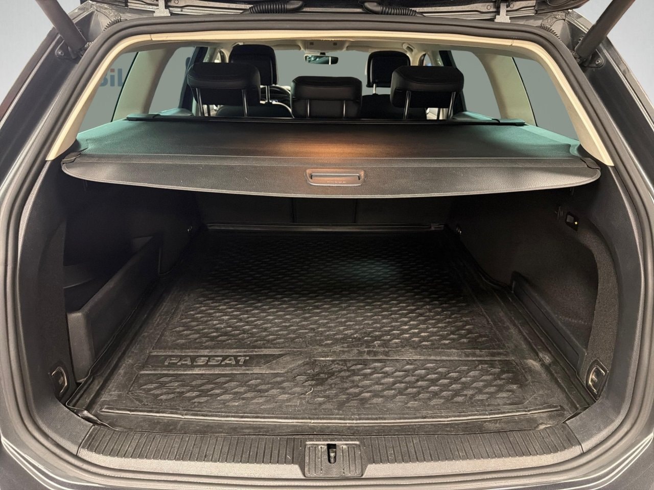 Volkswagen Passat Variant 2.0 TDI DPF SCR BMT 4Motion DSG Sequential, 190hp, 2016
