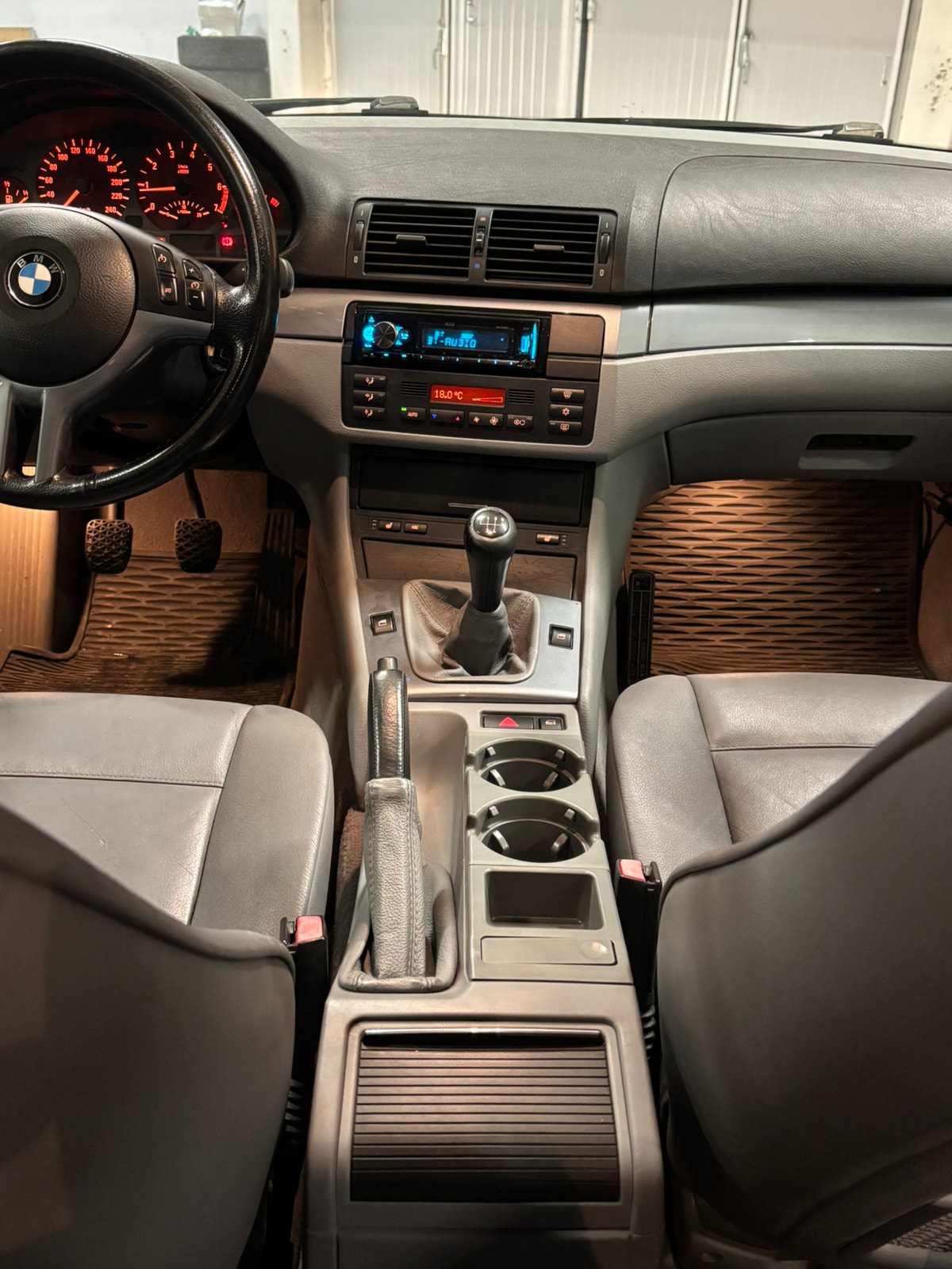 BMW 320i Touring Manual, 170hp, 2001