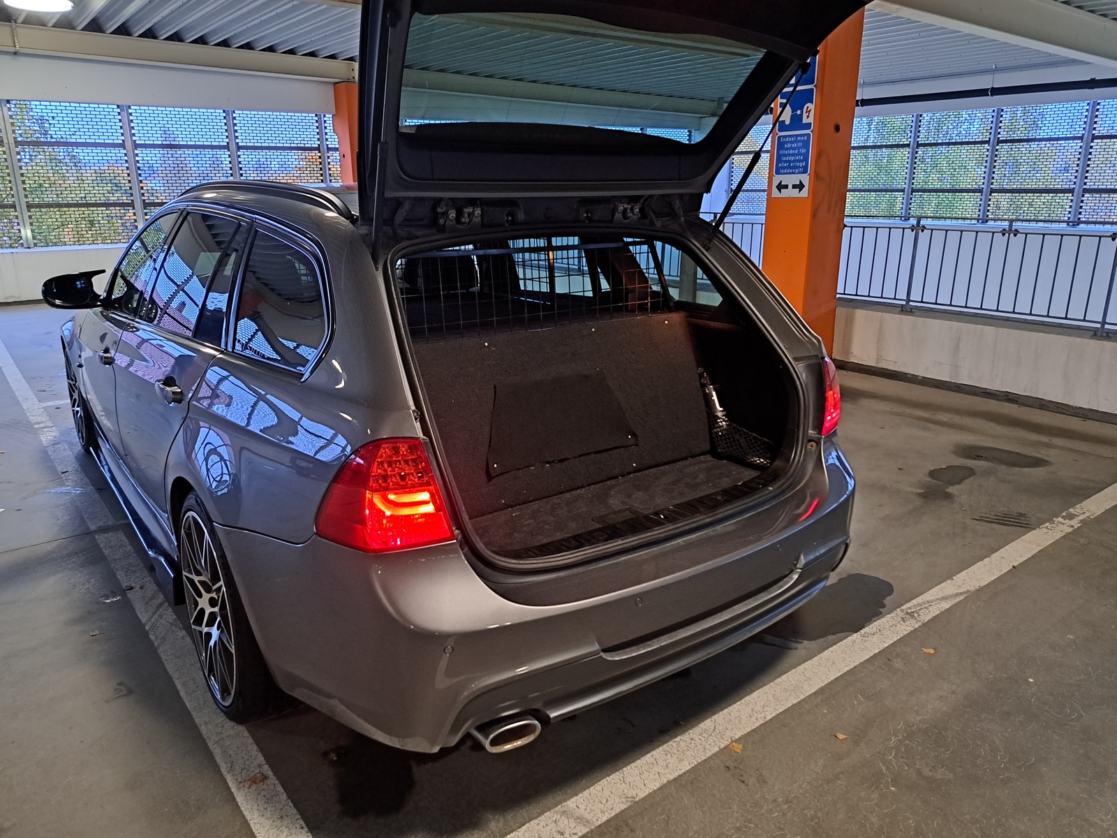 BMW 320d xDrive Touring Automatic, 184hp, 2012