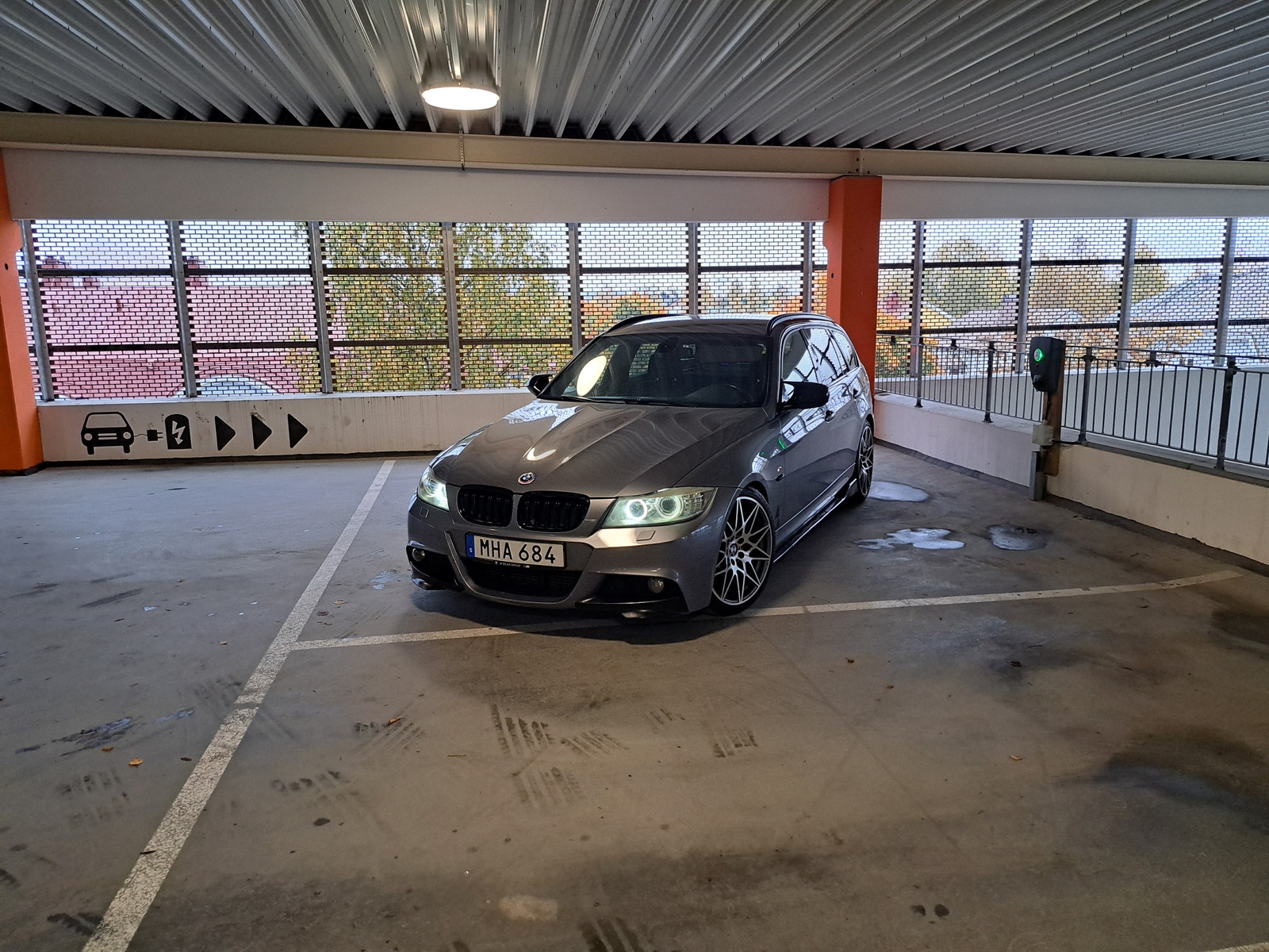 BMW 320d xDrive Touring Automatic, 184hp, 2012