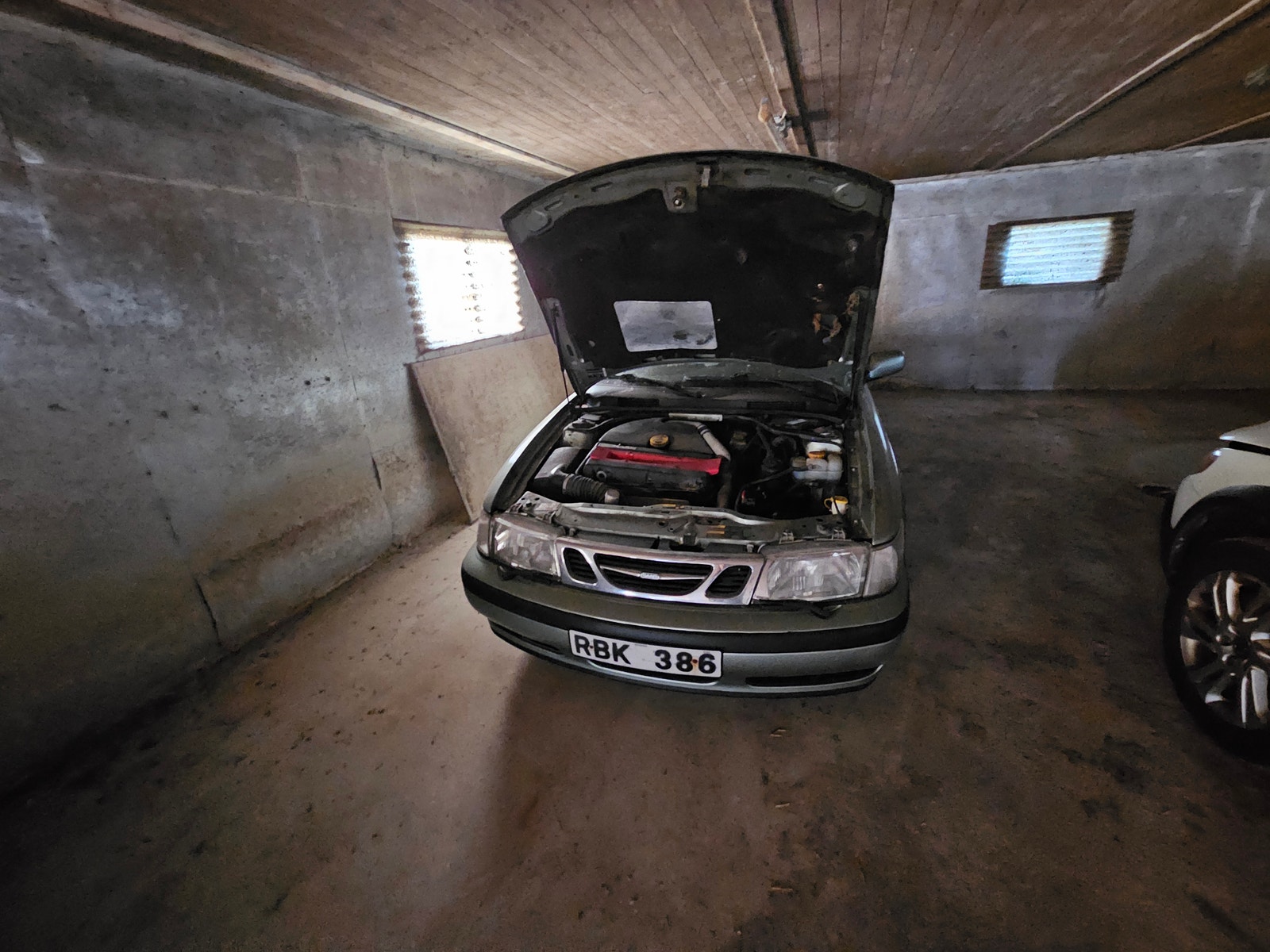 Saab 9-3 5-door 2.0 T Manual, 154hp, 2000