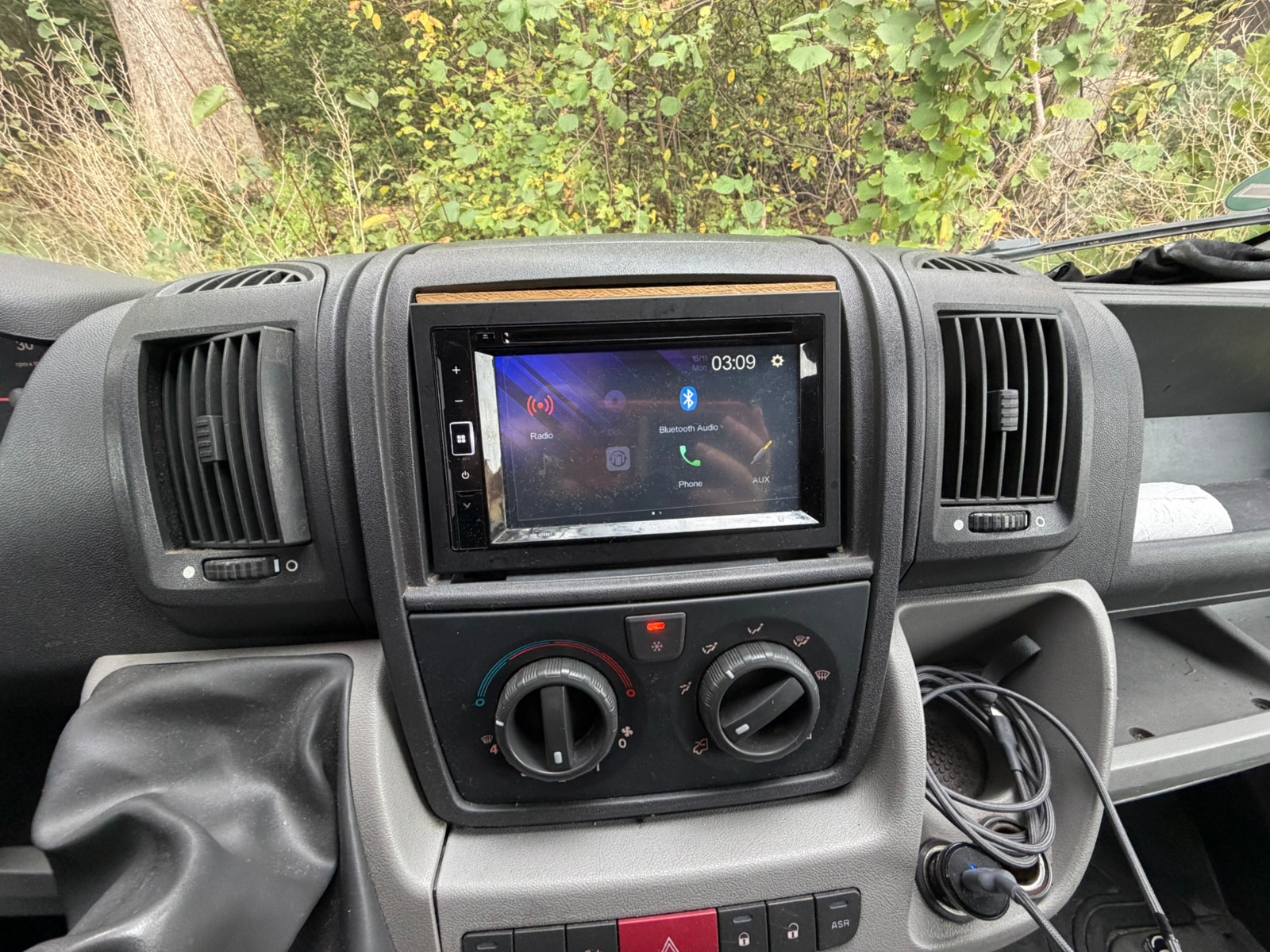 Peugeot Boxer Van 330 2.2 HDi Manual, 120hp, 2008