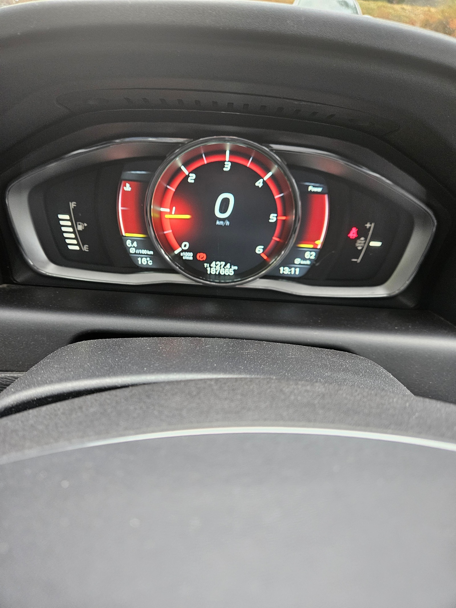 Volvo XC60 D4 Manuell, 6-trinn, 181hk, 2015