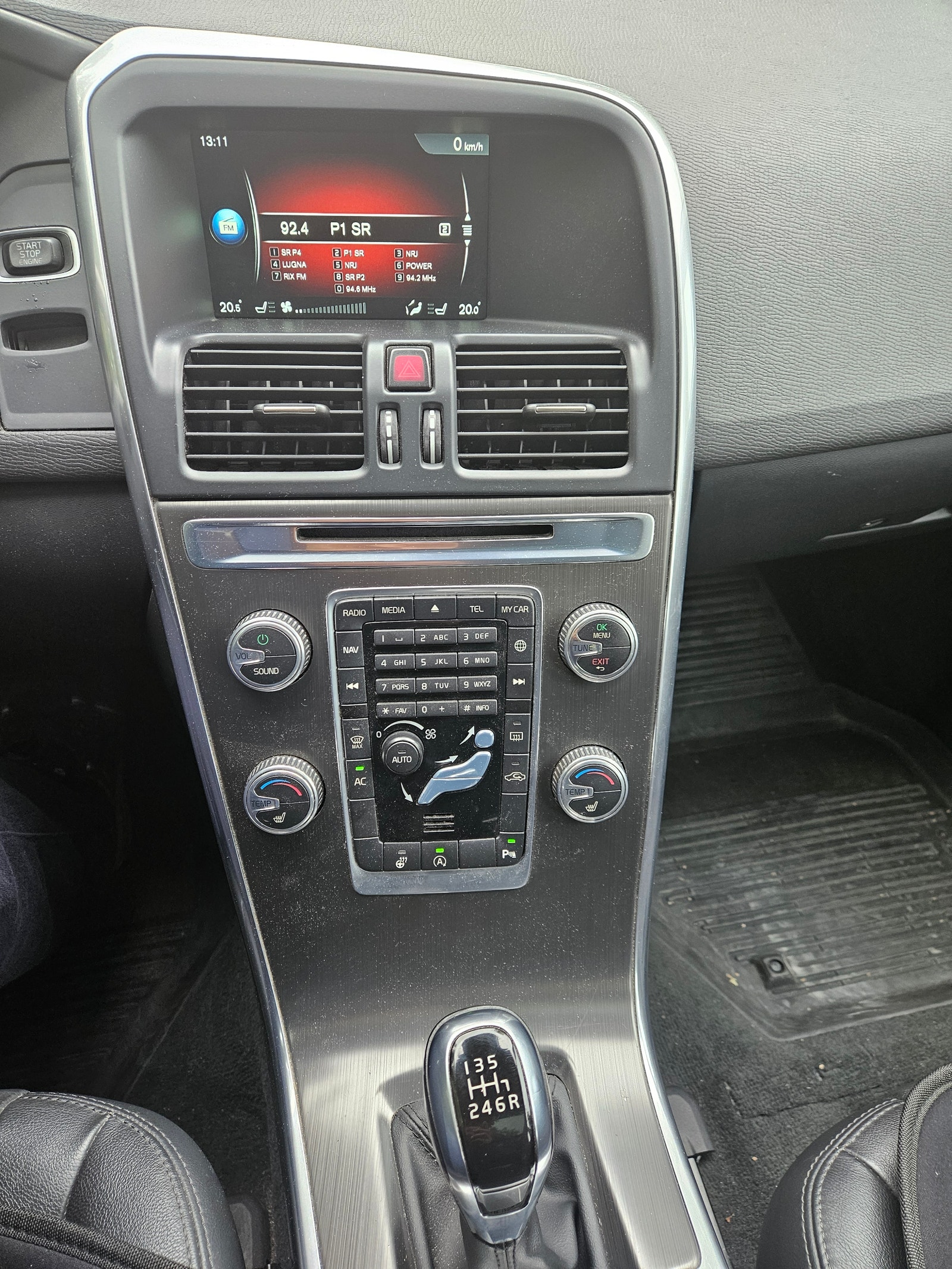 Volvo XC60 D4 Manuell, 6-trinn, 181hk, 2015