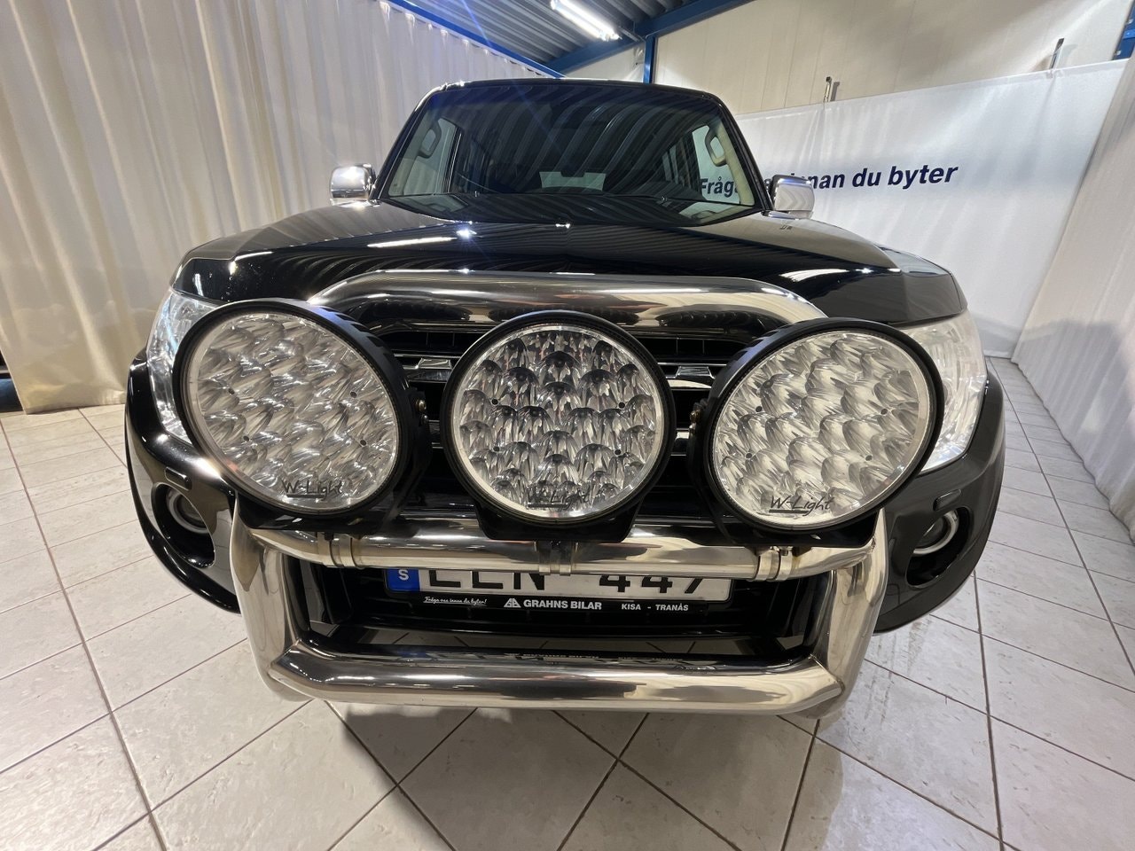 Mitsubishi Pajero 3.2 DI-D Business | 200 ch | BVA | 7 places | Cuir | GPS | Caméra de recul | Attelage