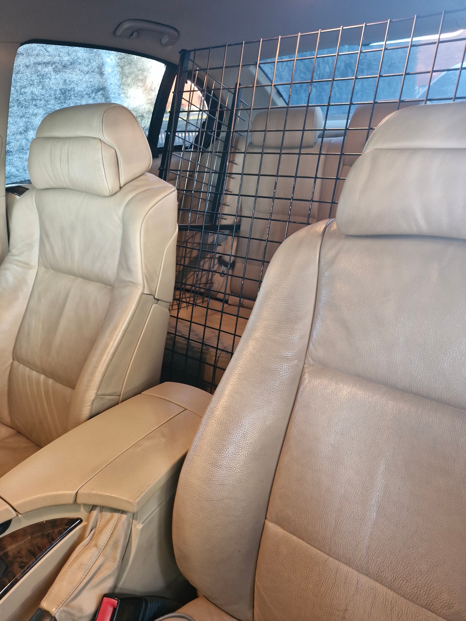 BMW 530i Sedan Automatic, 231hp, 2004