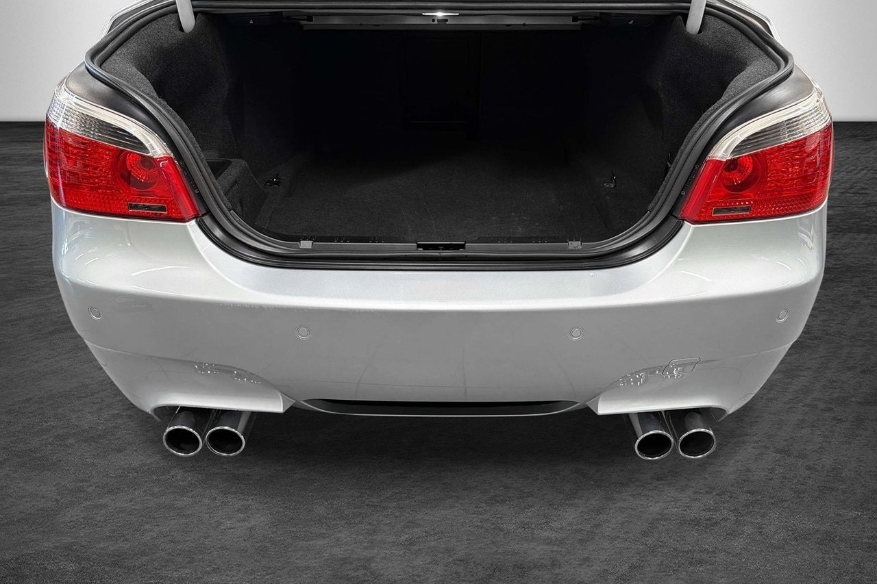 BMW M5 Sedan Automatic, 507hp, 2006