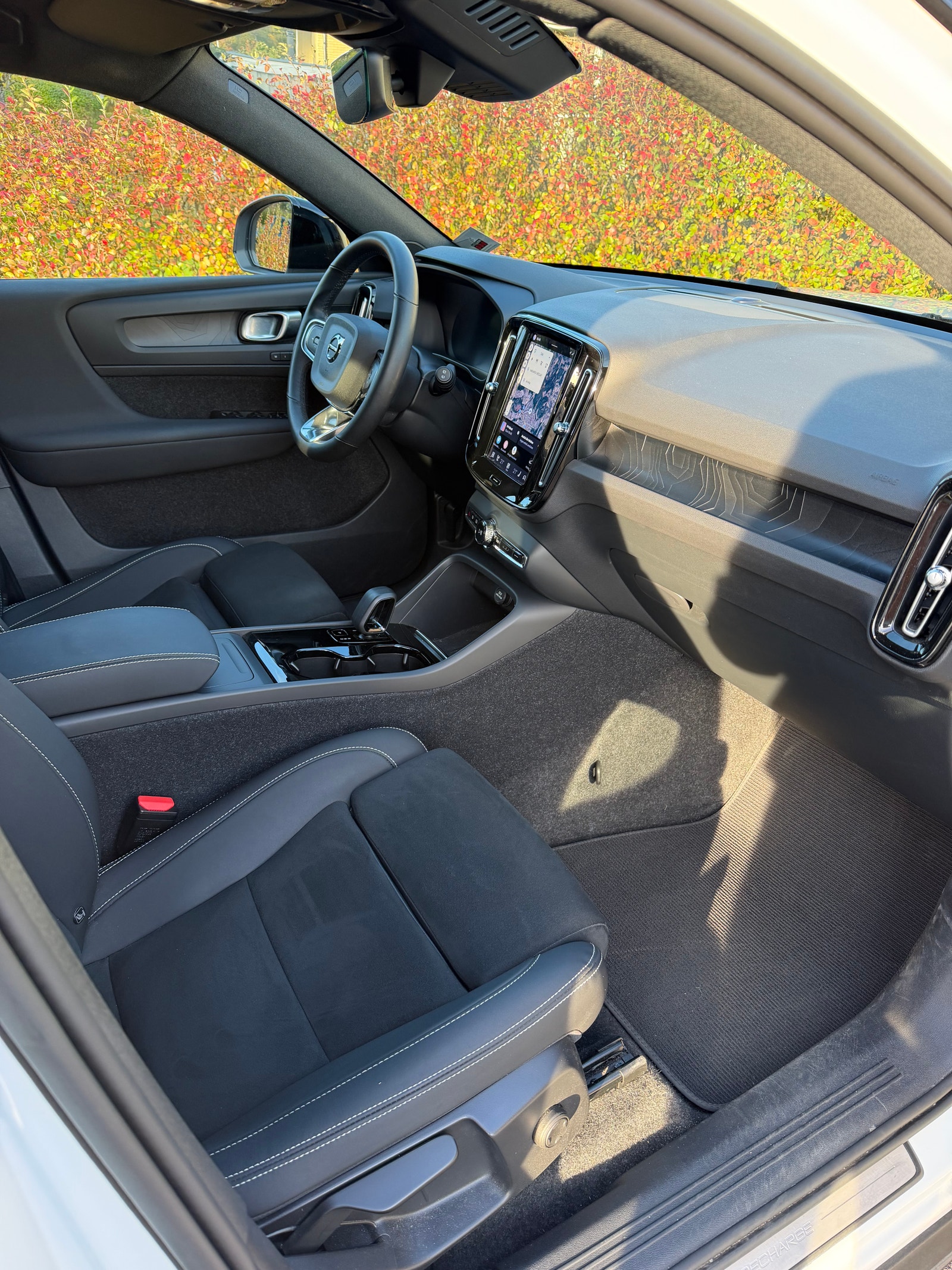 Volvo XC40 Recharge, 231ps, 2023