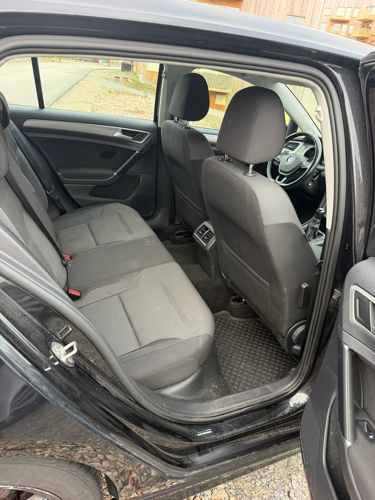 Volkswagen Golf 5-door 1.2 TSI BMT Manual, 110hp, 2016