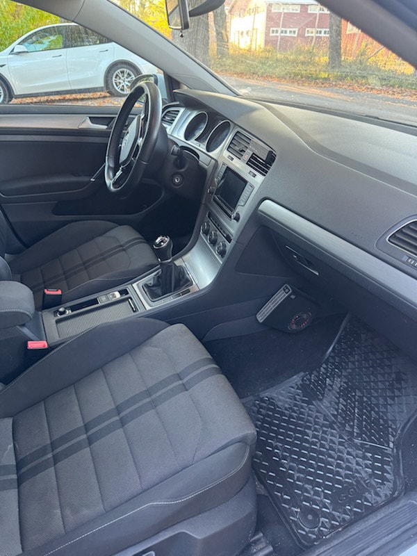 Volkswagen Golf 5-door 1.2 TSI BMT Manual, 105hp, 2014