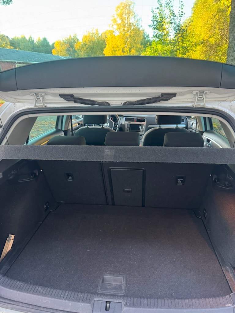 Volkswagen Golf 5-door 1.2 TSI BMT Manual, 105hp, 2014