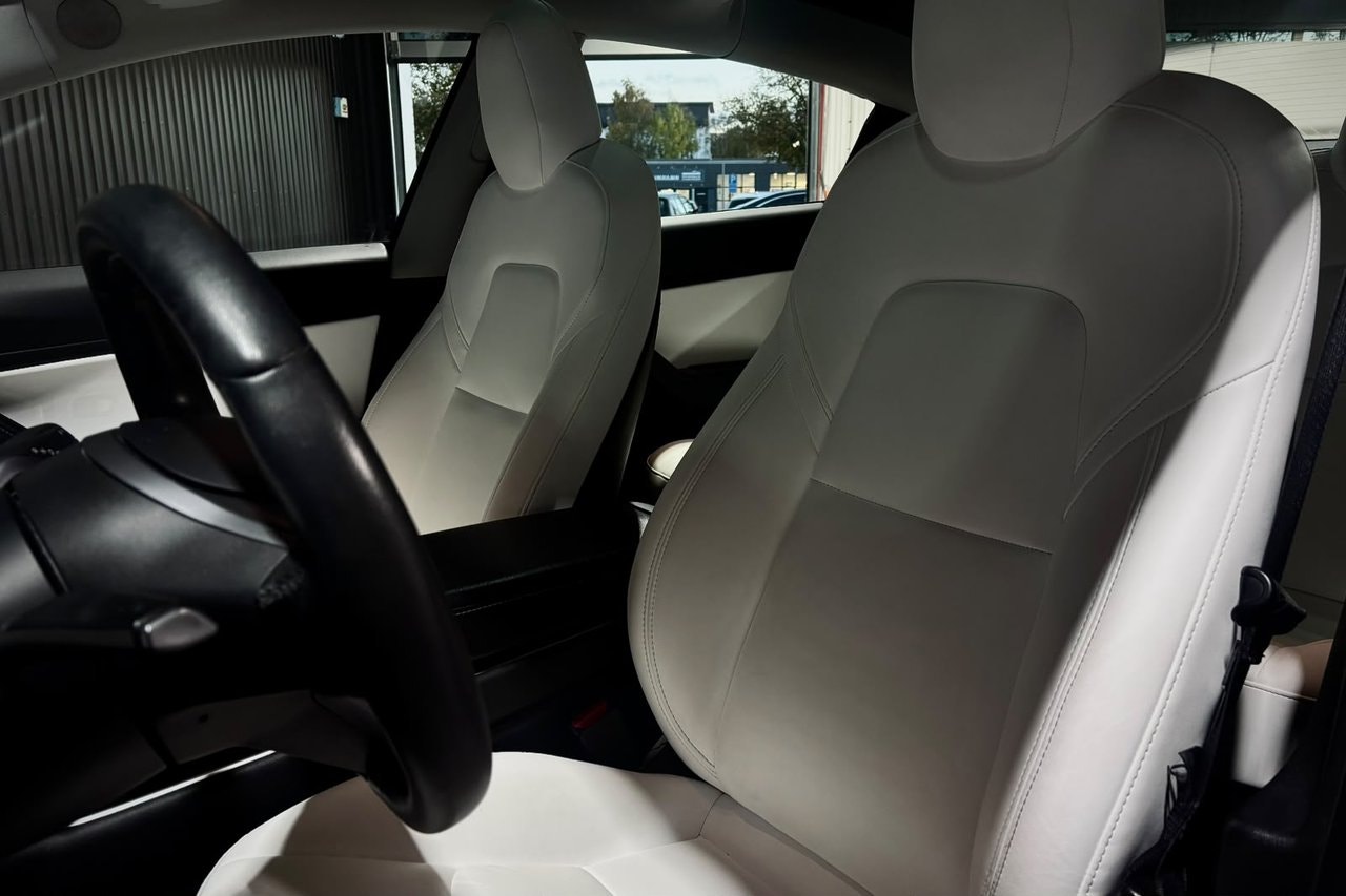 Tesla Model 3 Standard Range Plus, 325hp, 2020