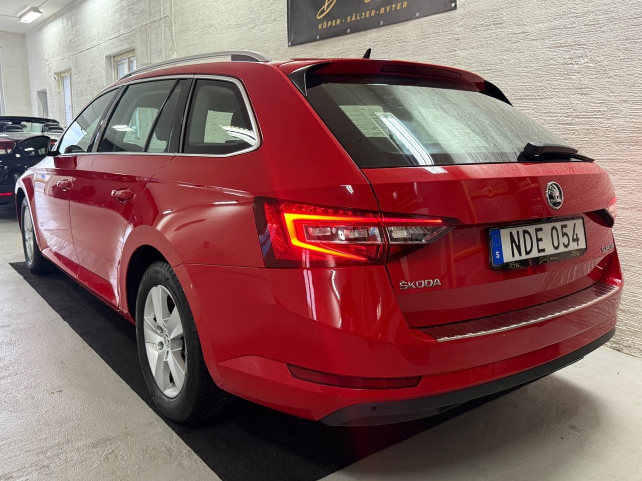 Škoda Superb Kombi 2.0 TDI DSG Sekventiell, 150hk, 2016