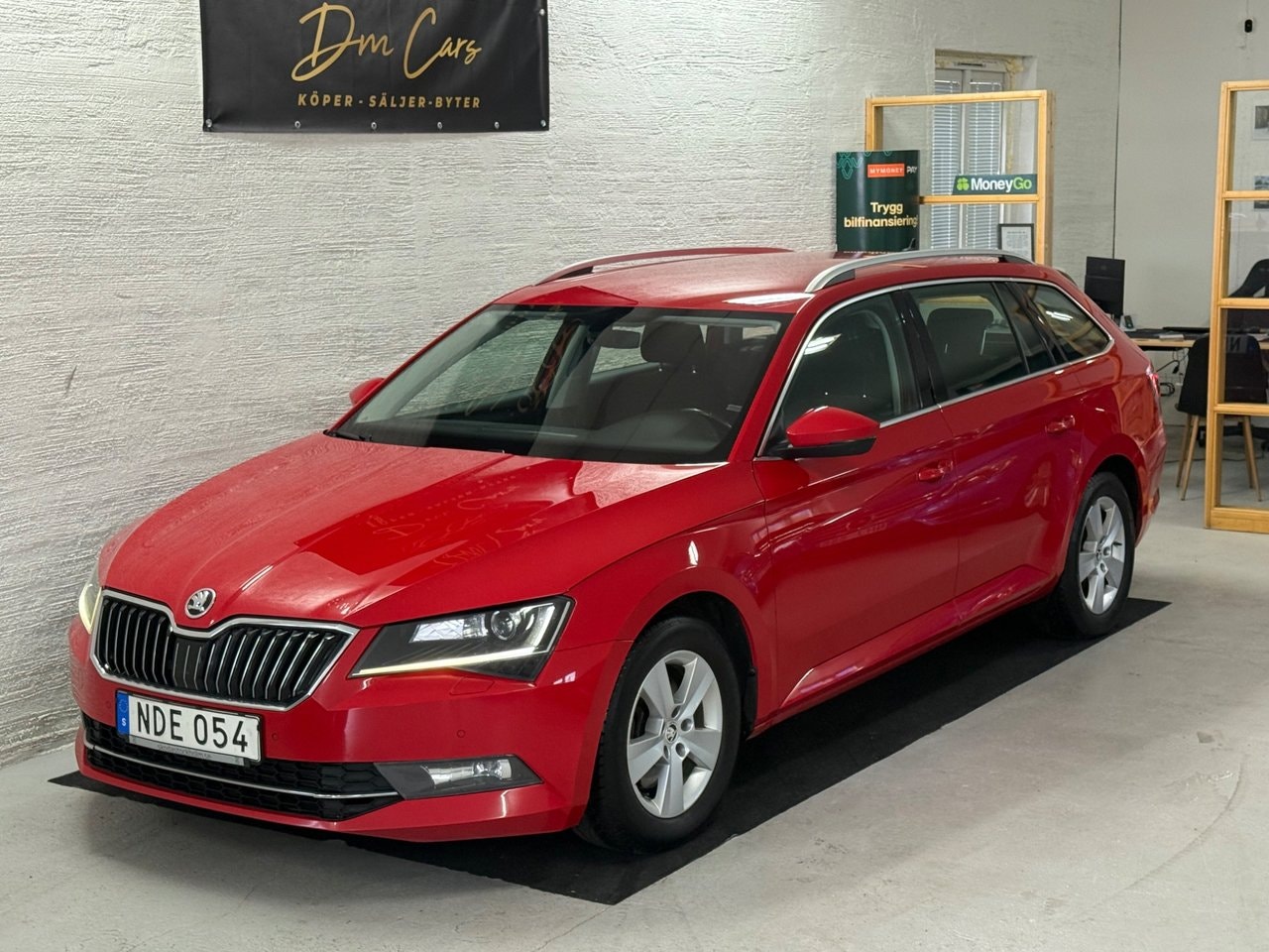 Škoda Superb Kombi 2.0 TDI DSG Sekventiell, 150hk, 2016