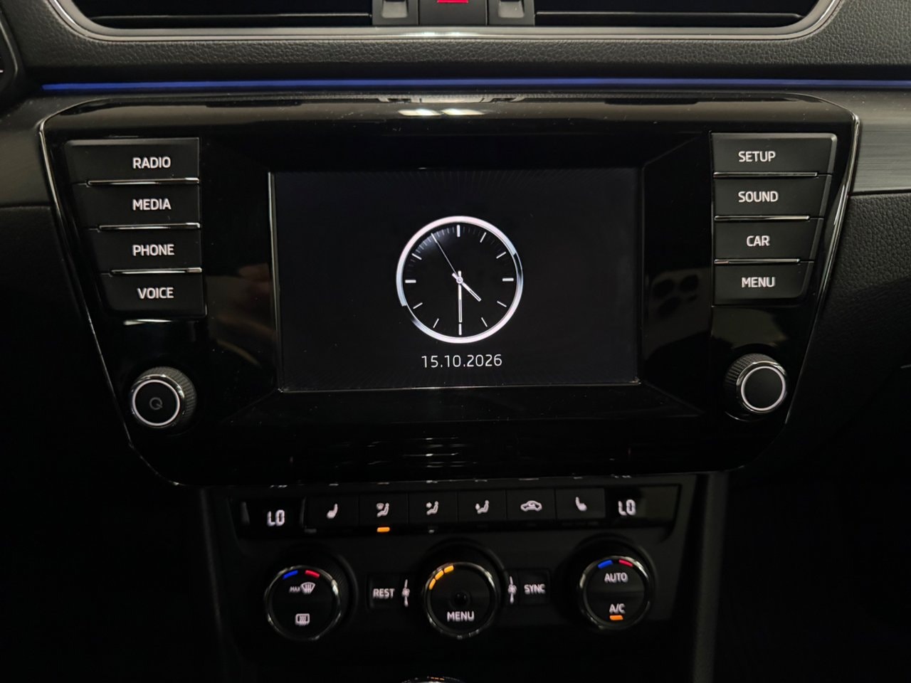 Škoda Superb Kombi 2.0 TDI DSG Sekventiell, 150hk, 2016