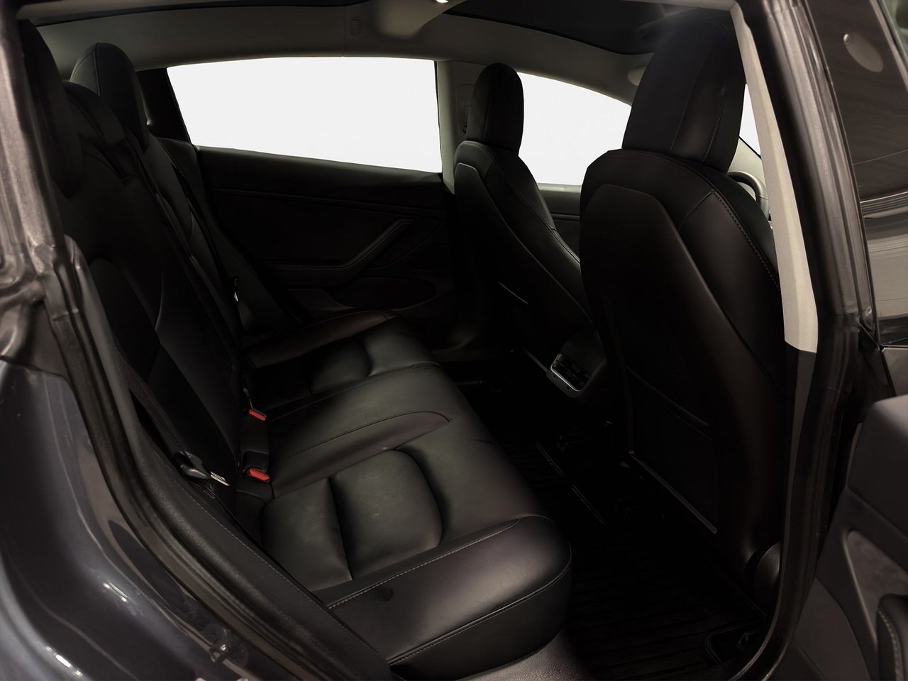 Tesla Model 3 Long Range AWD, 440hp, 2020