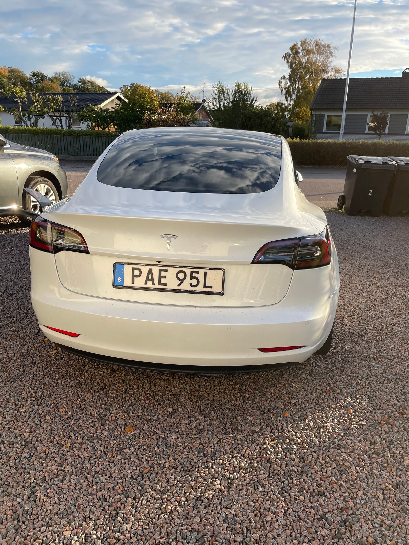 Tesla Model 3 Standard Range Plus, 325hp, 2020