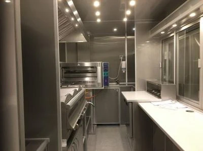 Omslagsbild för Combi Saleswagon Sweden