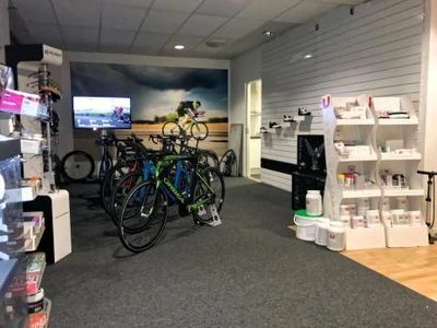 Omslagsbild för Wolff-Wear Cykel och Bizbike