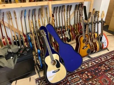 Omslagsbild för Sister Guitars