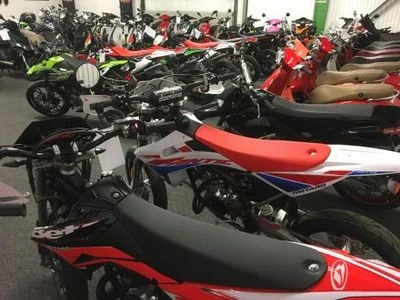 Omslagsbild för Wheels4U