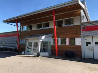 Omslagsbild för Eklunds Bildelslager