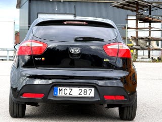 Begagnad Kia Rio 2012 — miniatyr 5 av 8