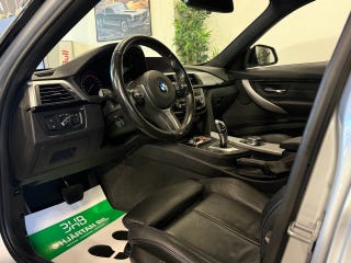 BMW 320d xDrive M Sport l Drag l Navi l Skinn l NyServ l – bild 8