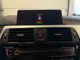 BMW 320d xDrive M Sport l Drag l Navi l Skinn l NyServ l – bild 12