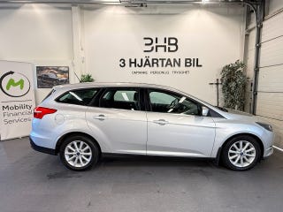 Ford Focus 1.5 TDCi Titanium l Kamera l CarPlay l l Farthållare – bild 5