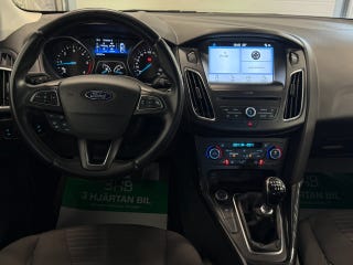 Ford Focus 1.5 TDCi Titanium l Kamera l CarPlay l l Farthållare – bild 10