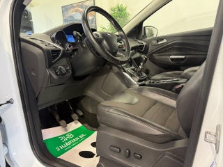 Ford Kuga 1.5 Titanium X l Drag l PCD l NyKamrem/Nybes/NyServ – bild 9