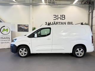 Peugeot Partner 1.5 L2 PRO+l MOMS l Inredning l Drag l Kamera l CarPlay – bild 2