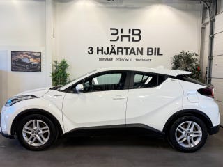 Toyota C-HR 1.8 Hybrid l B-kamera l Adaptiv Farthållare l PDC – bild 2