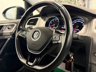 Volkswagen Golf I 1.2 TSI l Drag l Backkamera l CarPlay l P-sensorer l – bild 12