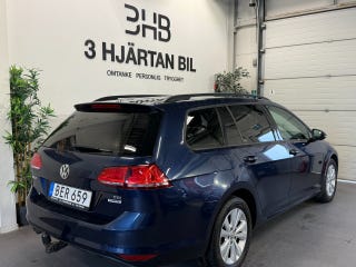 Volkswagen Golf I 1.2 TSI l Drag l Backkamera l CarPlay l P-sensorer l – bild 4