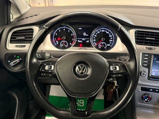 Volkswagen Golf I 1.2 TSI l Drag l Backkamera l CarPlay l P-sensorer l – bild 11