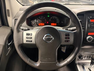 Nissan Navara 2.5 dCi 4WD l Automat l Kåpa l Drag l NyServ/NyBes l – bild 11
