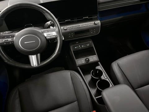 Hyundai Kona Electric, framsäten