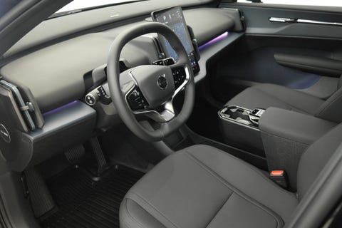 Volvo EX30, framsäten