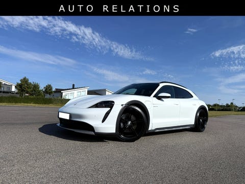 Porsche Taycan 4 2021