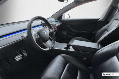 Tesla Model 3, instrumentpanel