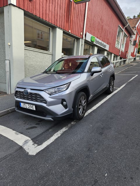 Toyota RAV4 2021