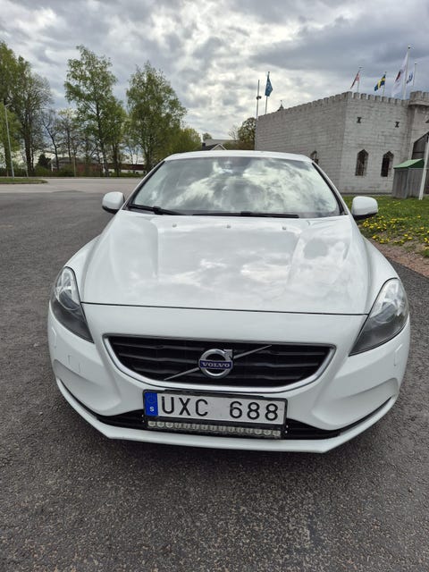Volvo V40 2013