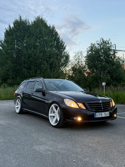 Mercedes-Benz E200 2010