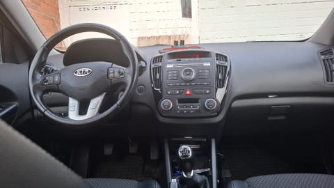 Kia Ceed 2012